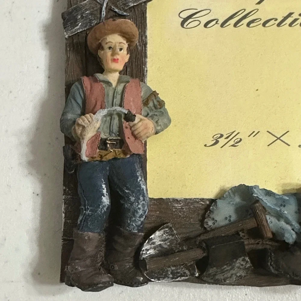 Unique Collection Western Cowboy 3D Relief Picture Frame Faux Wood Resin Rustic
